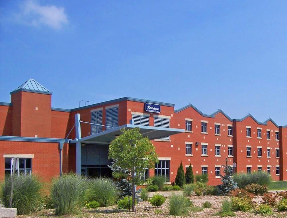 Residence & Conference Centre - Welland Luaran gambar